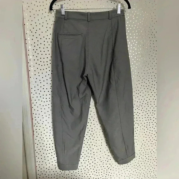 Lululemon Grey Pants - Picture 8 of 9